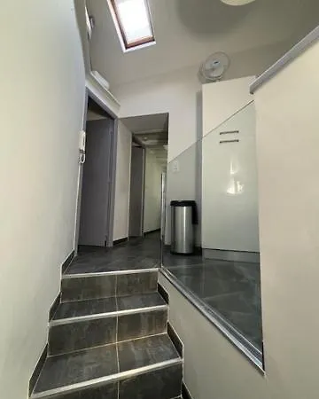 Appartement 2p Cocteau 2min Et Pietonne Menton